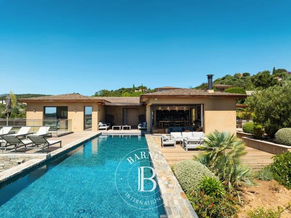 Sainte-Lucie-de-Porto-Vecchio, Villa 5 Chambres -  300 m² à vendre