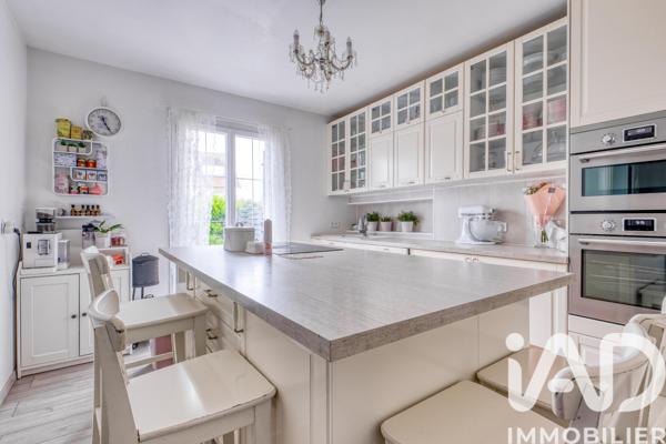 Maison à vendre 7 pièces 160 m² Montfermeil