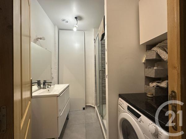 Appartement F5 à vendre  5 pièces - 82,35 m2 TOULON - 83