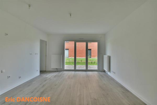 A louer T2 avec jardin, terrasse, et stationnement sécurisé