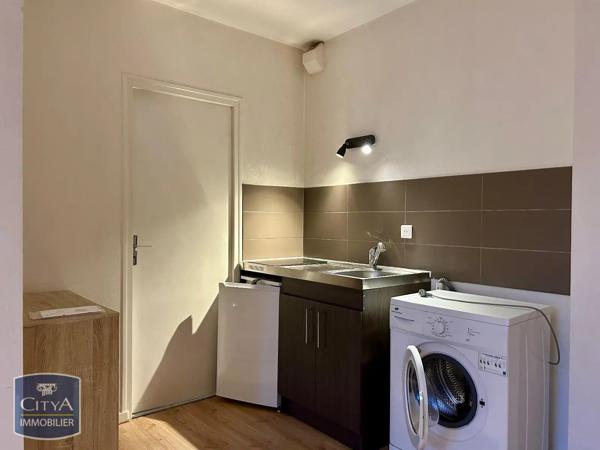 Appartement à louer 2 pièces 28.96m² Poitiers (86000)