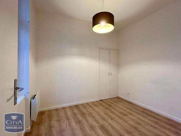 Appartement à louer 2 pièces 28.96m² Poitiers (86000)