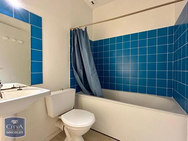 Appartement à louer 2 pièces 28.96m² Poitiers (86000)