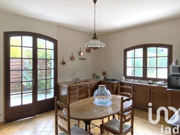 Maison à vendre 7 pièces 230 m² Angoulême