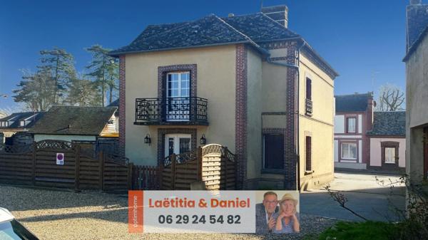 Ensemble immobilier avec maison d'habitation et 450 m² d'Atelier