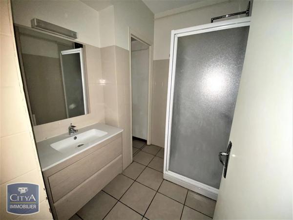 Appartement à louer 1 pièce 25.07m² Agen (47000)