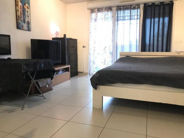 5 MIN EN VOITURE DE LA PLAGE