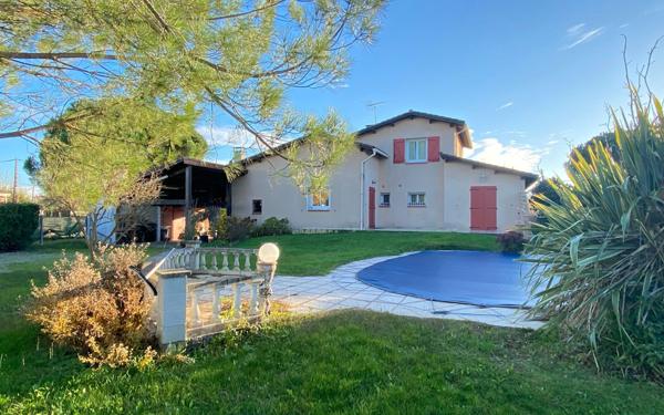 Maison à vendre    4 pièces •  Montauban