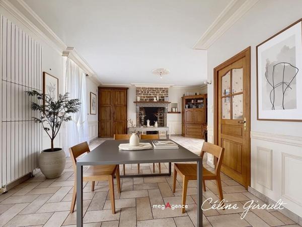 Maison à AVRANCHES, 50300 - 8 pièces 174m²