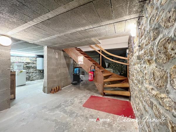 Maison à AVRANCHES, 50300 - 8 pièces 174m²