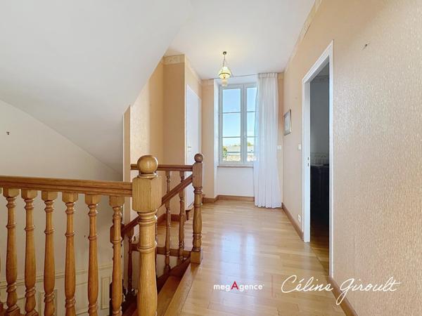 Maison à AVRANCHES, 50300 - 8 pièces 174m²