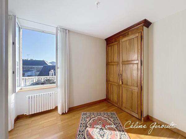 Maison à AVRANCHES, 50300 - 8 pièces 174m²