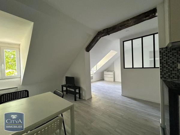 Appartement à louer 1 pièce 27.07m²