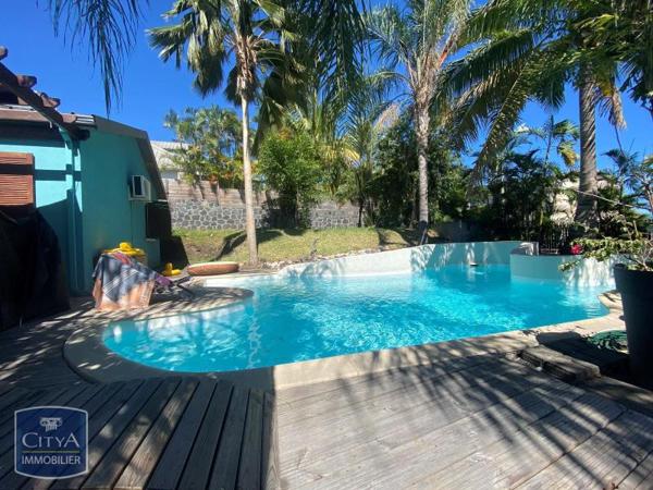 Maison à louer 4 pièces 84.99m² La Possession (97419)