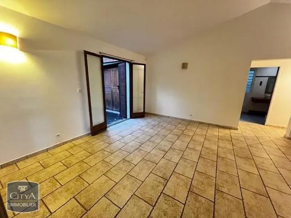 Maison à louer 4 pièces 84.99m² La Possession (97419)