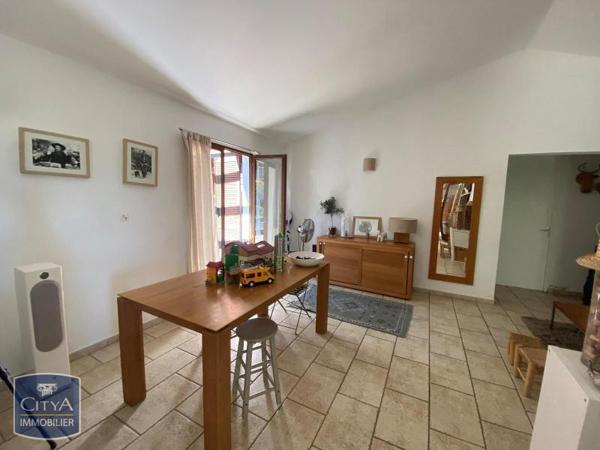 Maison à louer 4 pièces 84.99m² La Possession (97419)