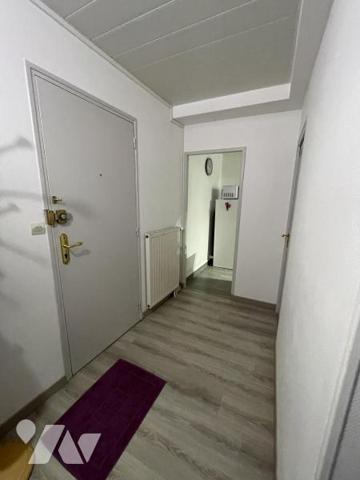 BAGNOLES DE L'ORNE, appt T2 rénové, parking et ascenseur, pour investissement locatif ou habitation 