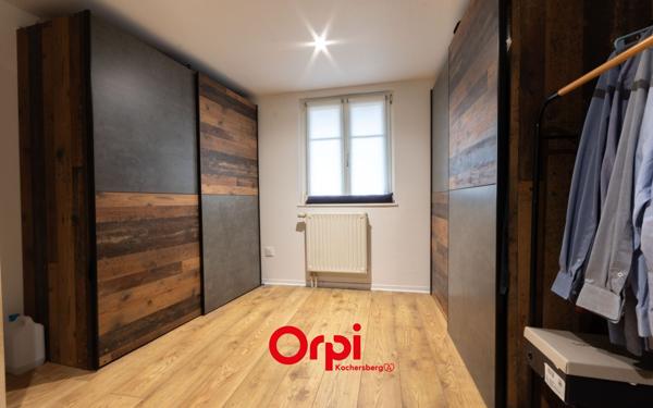 Appartement à vendre    4 pièces • 135 m2 Hurtigheim
