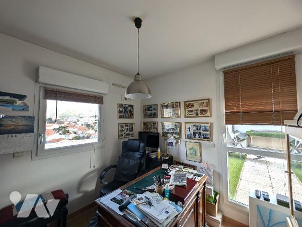 Duplex de 98 m² avec 2 terrasses de 36 m² et 2 garages double (4 places parking).