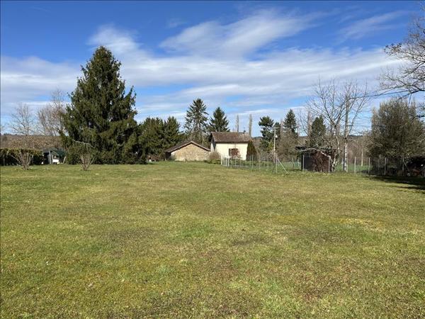 Maison à vendre |  Peyrilhac |  5 pièces | 99 m²