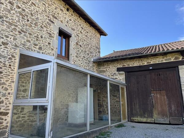 Maison à vendre |  Peyrilhac |  5 pièces | 99 m²