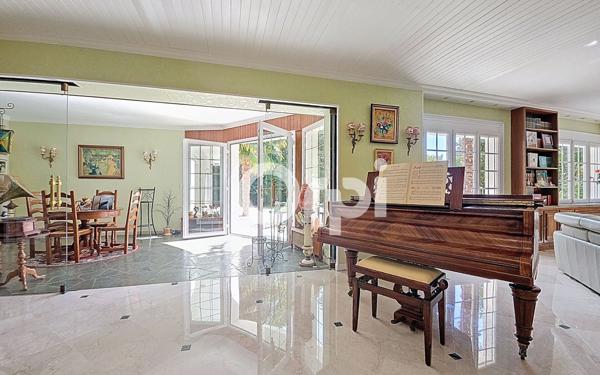 Maison à vendre    10 pièces •  Boissise-le-Roi