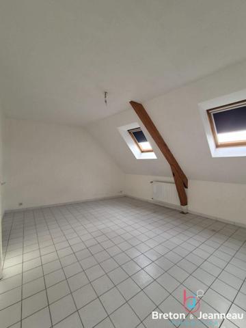 Immeuble à Lassay Les Chateaux