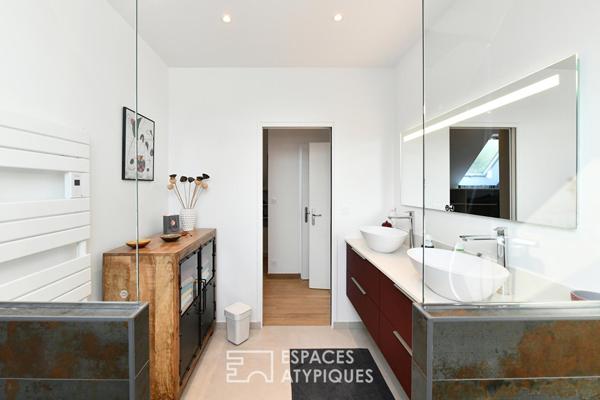 Unique à la vente – Elégante villa d’architecte aux portes de l’océan