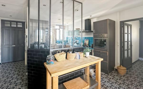 Appartement à vendre    4 pièces • 120 m2 Valence