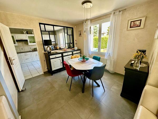 Maison Vernouillet 6 pièce(s) 120 m2 €519 000 ** - Référence 1092