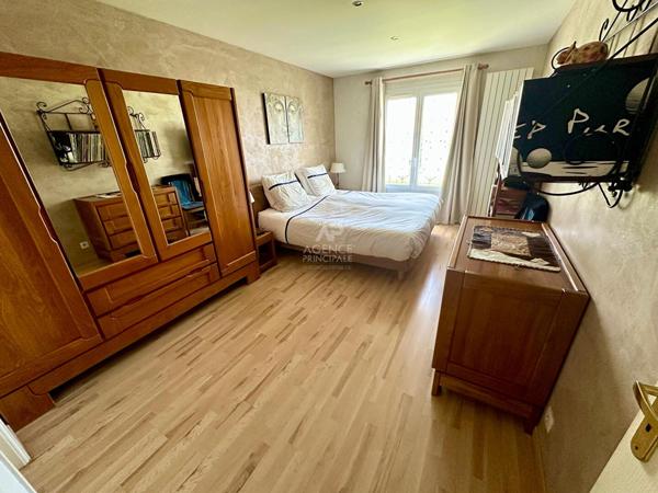 Maison Vernouillet 6 pièce(s) 120 m2 €519 000 ** - Référence 1092