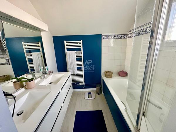 Maison Vernouillet 6 pièce(s) 120 m2 €519 000 ** - Référence 1092
