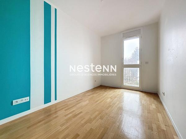ISSY LES MOULINEAUX - FORT D'ISSY - Vente Appartement 3 pièces de 59,10 m² avec grand balcon de 11 m²