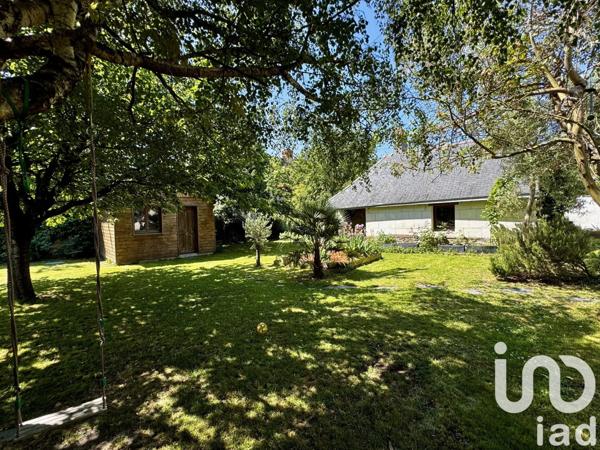 Longère 7 pièces de 161 m² à Loire-Authion (49250)