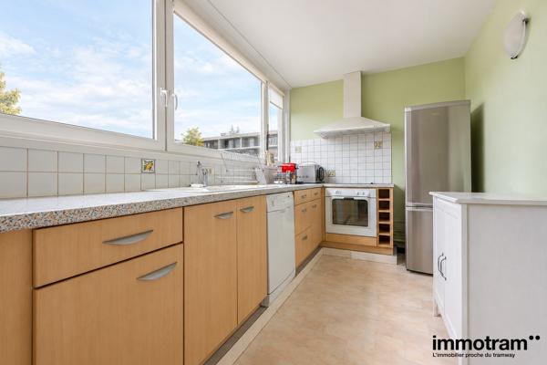 Vente Appartement 98m2 - 2 chambre(s) - Lille, Saint Maur • Réf. VA27217