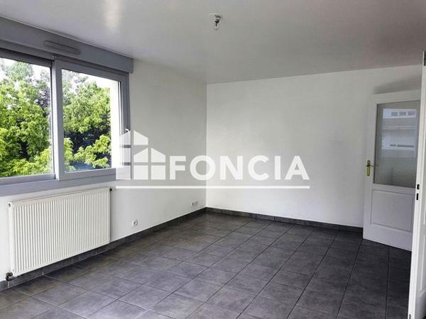Location Appartement 3 pièces 66.6 m² - 18 RUE DES NEUFS SOLEILS RESIDENCE MARIVAUX APPART F26 Clermont Ferrand 63000