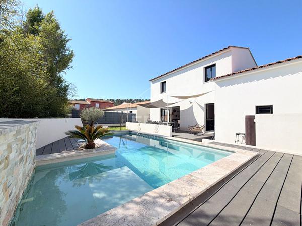A VENDRE EN EXCLUSIVITE 13610 LE PUY SAINTE REPARADE MAISON RECENTE 4 PIECES D'ENVIRON 97M² AVEC JARDIN, PISCINE ET GARAGE