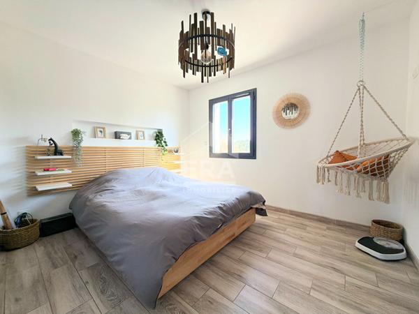 A VENDRE EN EXCLUSIVITE 13610 LE PUY SAINTE REPARADE MAISON RECENTE 4 PIECES D'ENVIRON 97M² AVEC JARDIN, PISCINE ET GARAGE