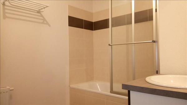 Appartement à louer |  FOLLAINVILLE DENNEMONT |  3 pièces | 57 m²