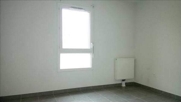 Appartement à louer |  FOLLAINVILLE DENNEMONT |  3 pièces | 57 m²