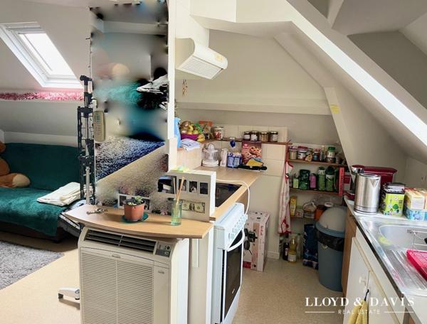 IMMEUBLE D'INVESTISSEMENT 128 M² – QUARTIER VELPEAU TOURS