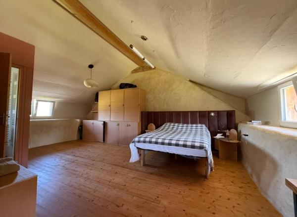 Maison à PLEUCADEUC, 56140 - 5 pièces 130m²