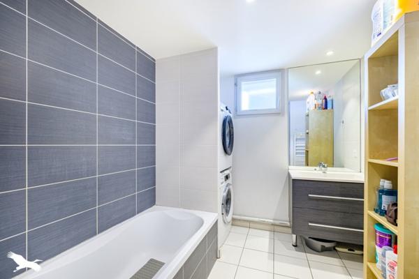 Appartement à vendre |                                       Bron |                                        4 pièces  |  75,5 m²