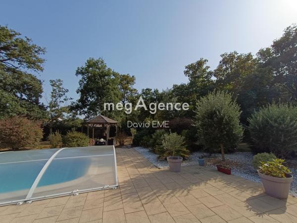 Maison à NOTRE DAME DE RIEZ, 85270 - 9 pièces 192m²