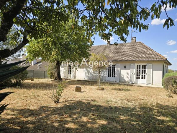 Maison à EVRON, 53600 - 6 pièces 127m²