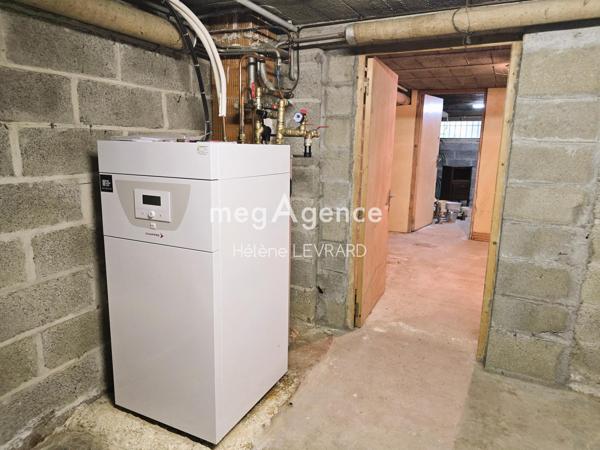 Maison à EVRON, 53600 - 6 pièces 127m²