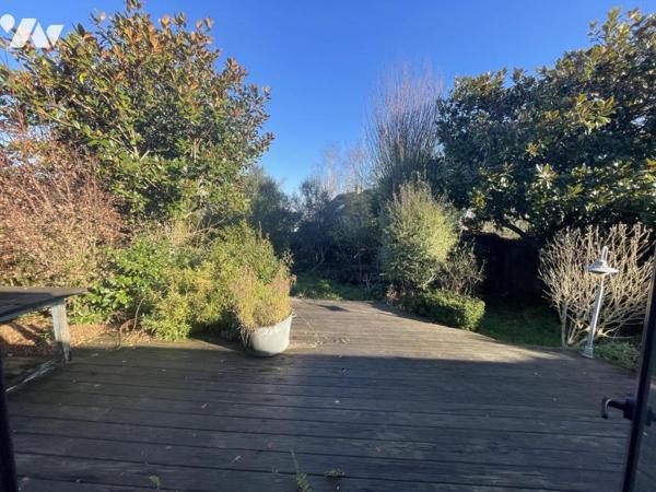 Maison atypique à 300m de l'Embarcadère de l'île aux Moines avec piscine intérieure 