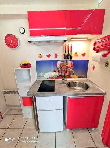 Vente                                                      Maison
                        
                     7 pièces                      156 m2                     à Castres