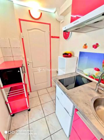 Vente                                                      Maison
                        
                     7 pièces                      156 m2                     à Castres