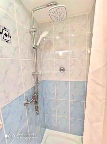 Vente                                                      Maison
                        
                     7 pièces                      156 m2                     à Castres